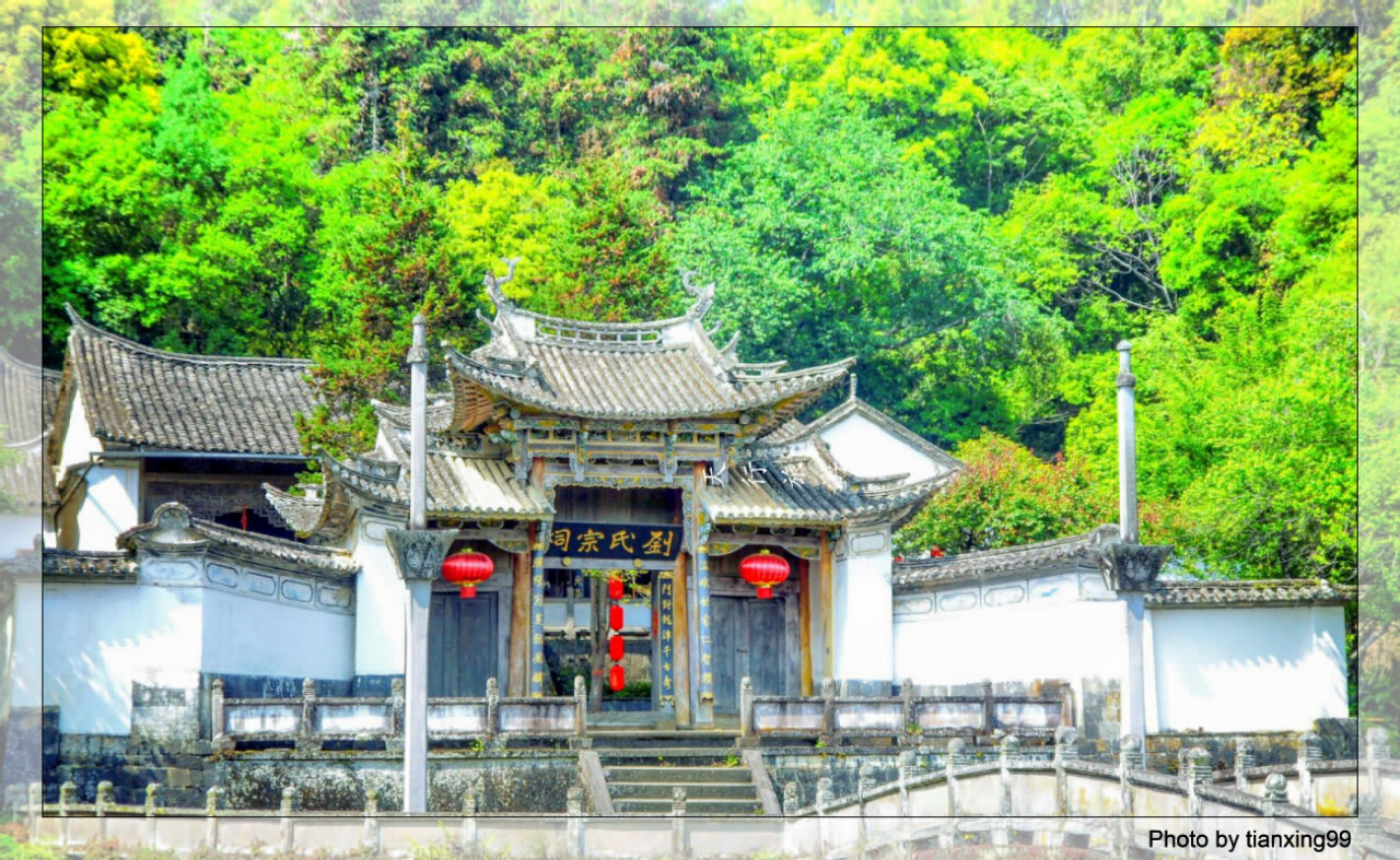 暑假學(xué)能夏令營帶你暢游知識(shí)的海洋！
