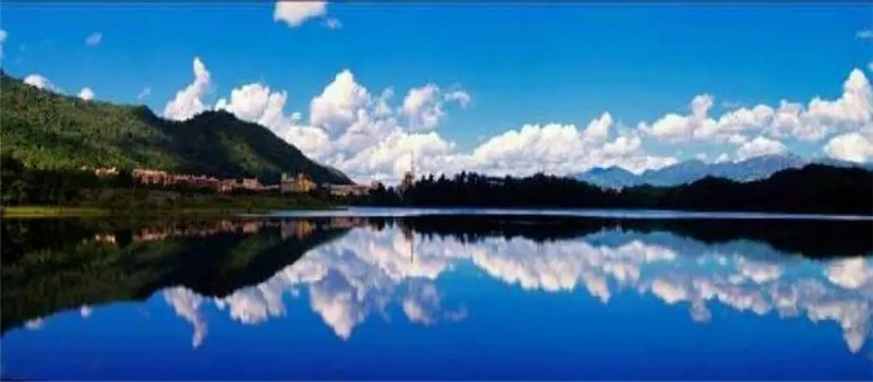凱邦亞湖  擁有“小千島湖”之稱，一個如蓬萊仙境般的湖泊