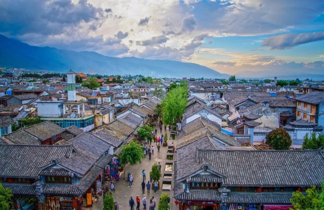 漫游·逛幾座古鎮(zhèn)，看煙火滿人間