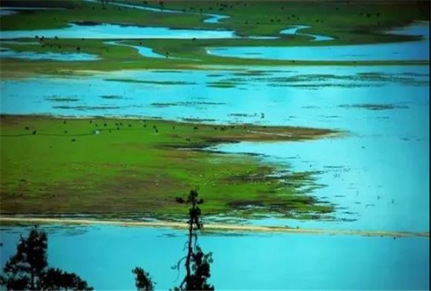 云南傳媒公司：香格里拉10個必去旅游景點(diǎn)，個個風(fēng)景迷人！你都去過了嗎？